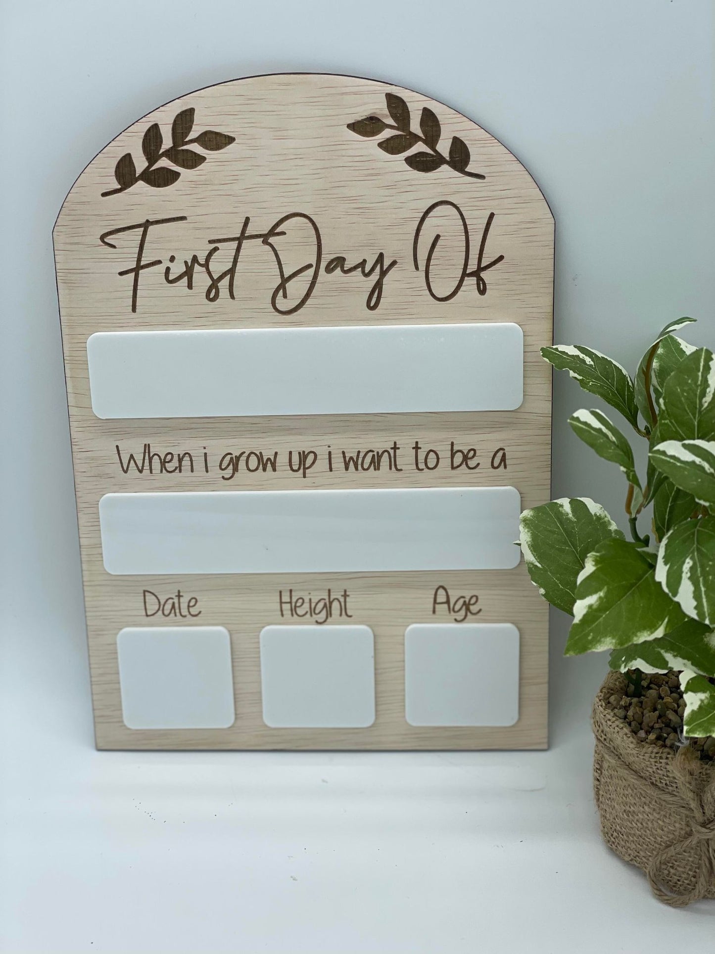 Arched Back To School Board