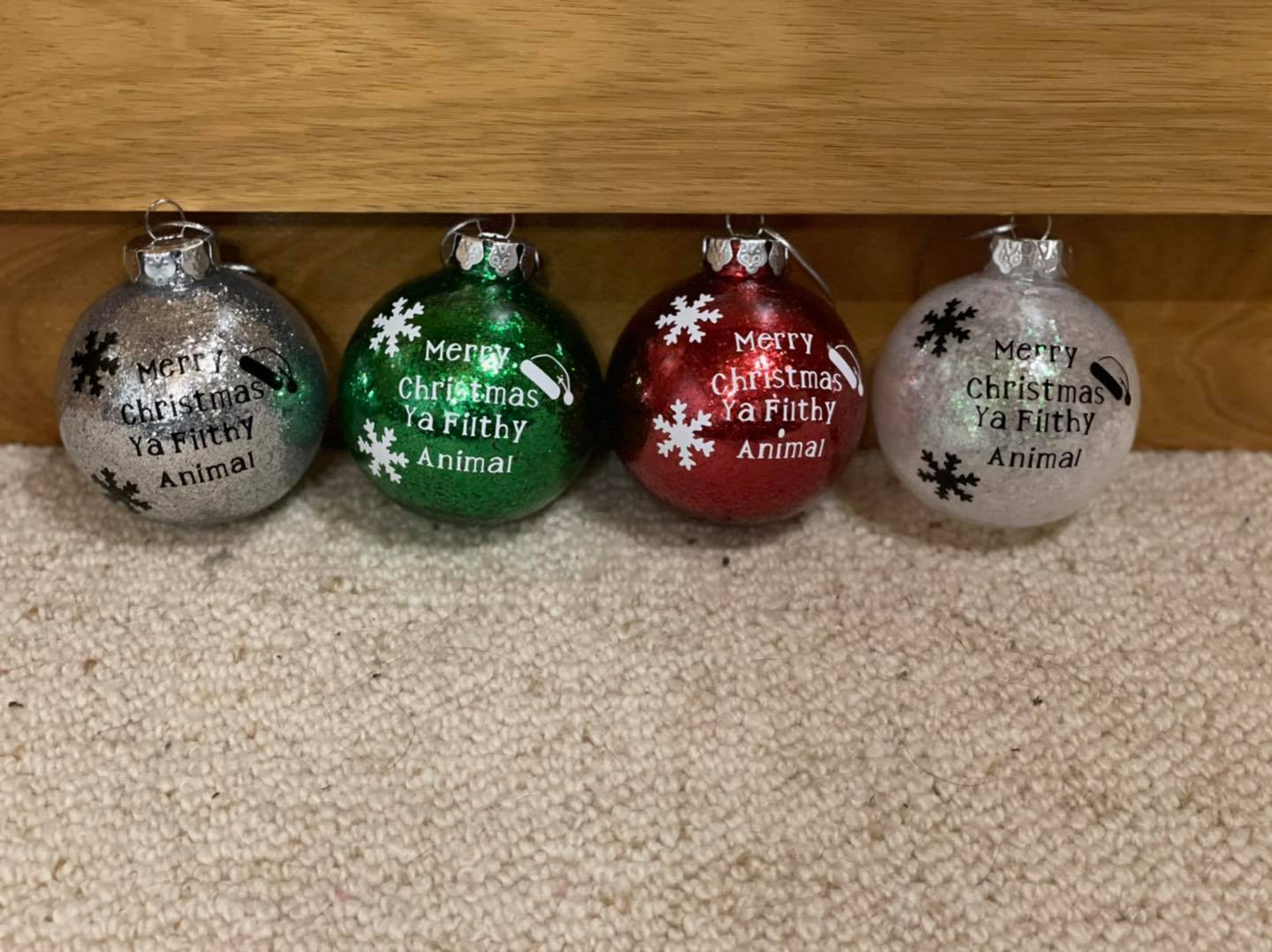 Glitter baubles