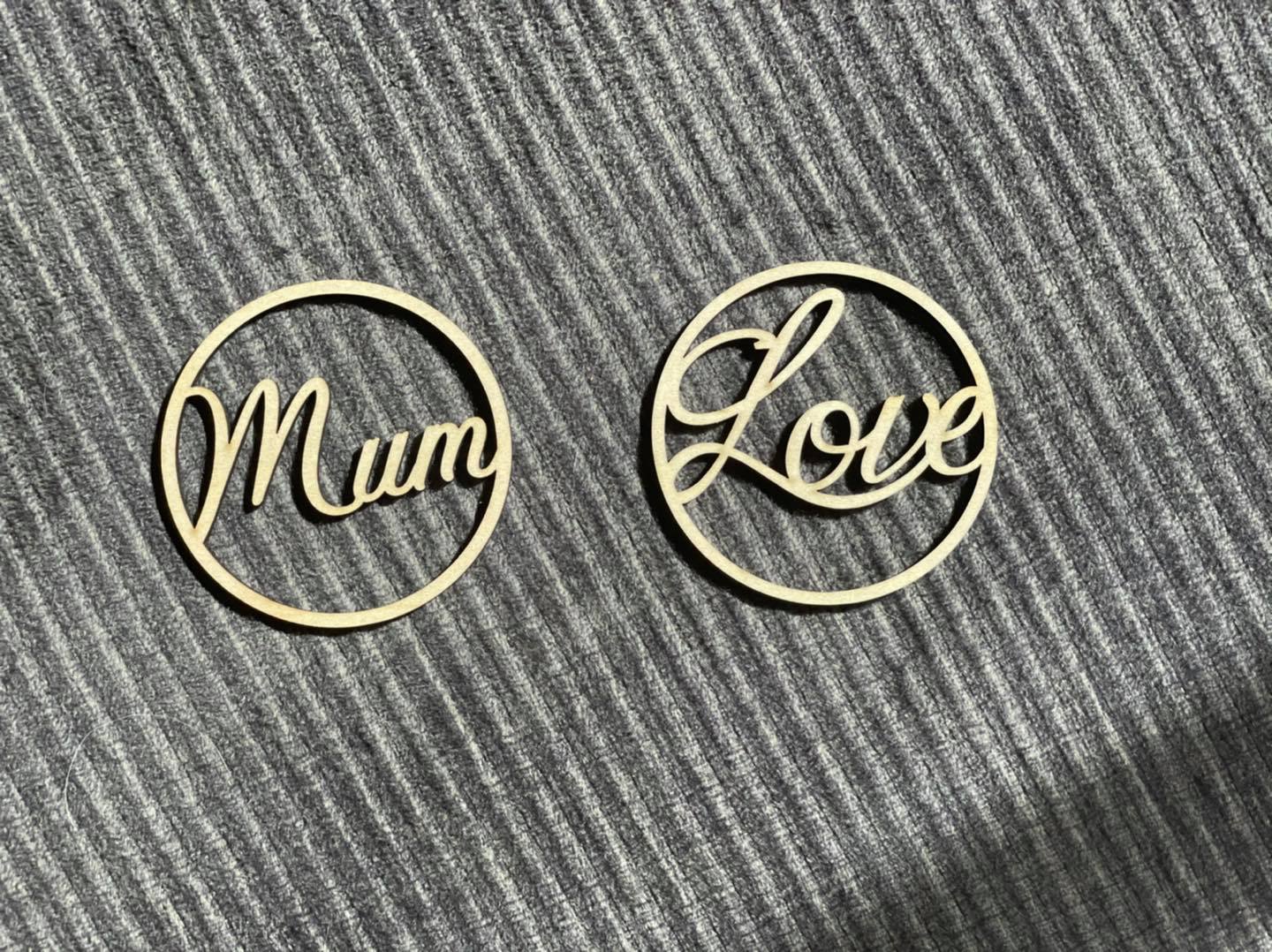 Thin Name Decor "Round"